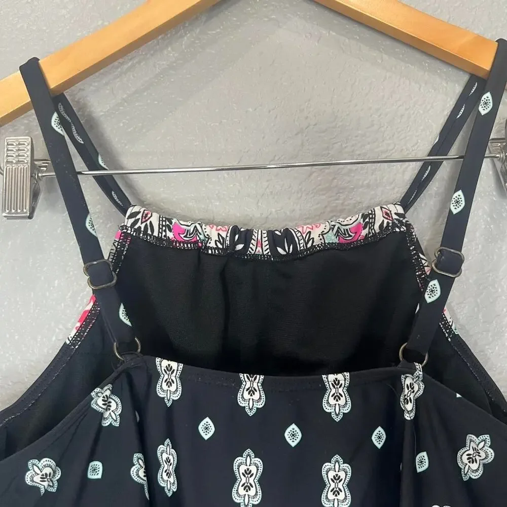 Island escape underwire tankini top